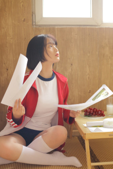 《漂亮的女邻居》三级